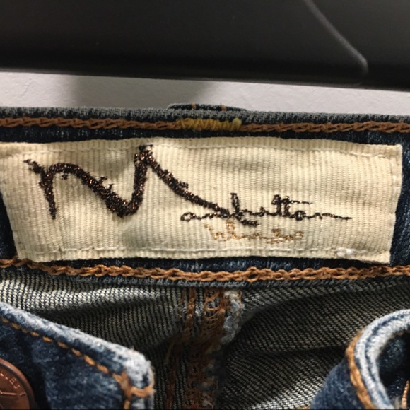 Manhattan Jeans, size 8 - Picture 2 of 3